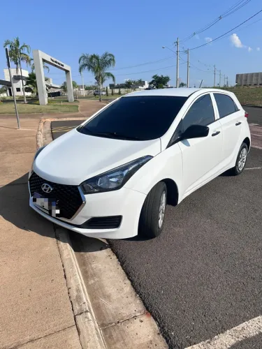 Hyundai HB20 Unique 1.0 Flex 12V Mec. 2019