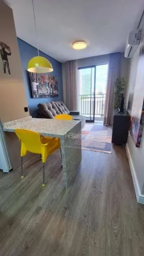 STUDIO MOBILIADO E DECORADO NO CORAÇÃO DA CIDADE!