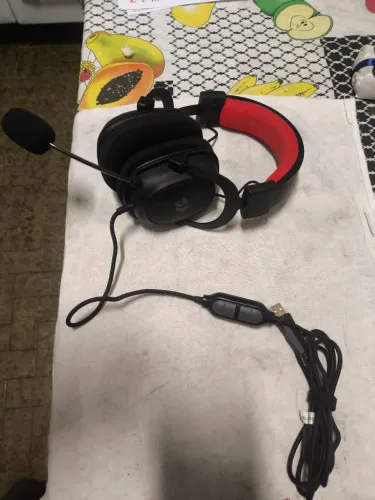 Headset Redragon Zeus X Chroma Mk.II RGB Som Surround 7.1 Drivers 53mm Usb