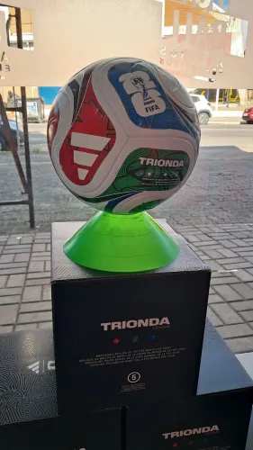 Bola Adidas Trionda - Copa do Mundo 2026