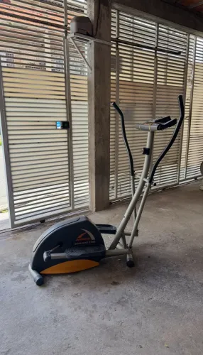 Elíptico athletic 