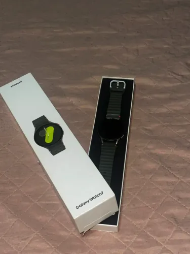 Samsung Galaxy Watch 7 44mm LTE (Verde)
