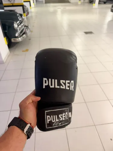 Luva de Boxe, Muay Thai Profissional 