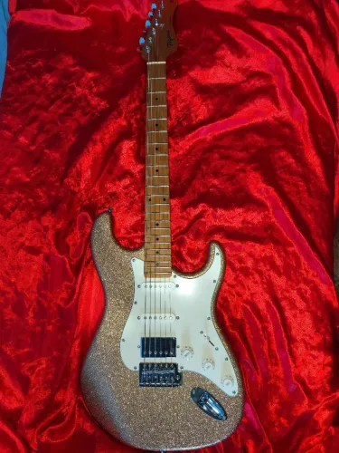 Guitarra Tagima TG 589 nova já regulada