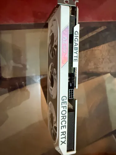 RTX 4060 AERO