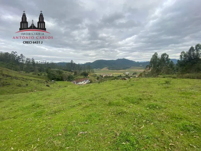 Sítio com 23.000m² à venda em Antônio Carlos/SC