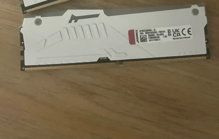 Memória ram DDR5 5600mhz 16GB Kingston White