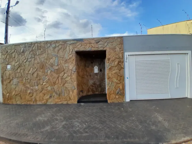 Casas Padrão em Sertãozinho