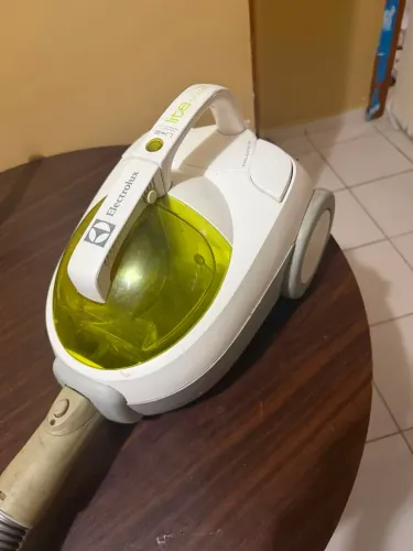 ASPIRADOR DE PÓ