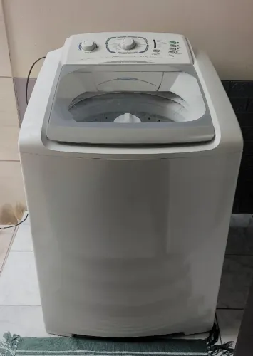 Maquina de lavar roupa