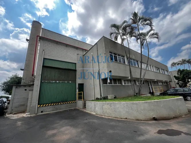 SALÃO industrial para Venda 557m² e 900m² Total com sala ampla de 80m² no Condomínio Indus
