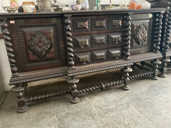 Cristaleira cômoda estante antiga