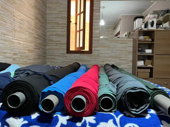LOTE SOBRA DE TECIDOS POLIAMIDA FIO LYCRA