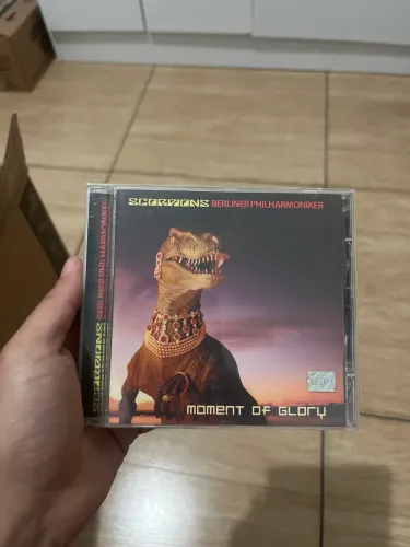 CD Scorpions Berliner Philharmoniker/ moment of glory