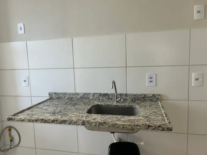 Bancada 1,20x0,60m com Cuba e torneira