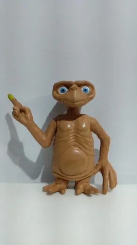 Brinquedo miniatura E.T. o extraterrestre.