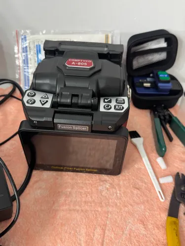 Máquina de Fusão de Fibra Óptica COMPTYCO A-80S