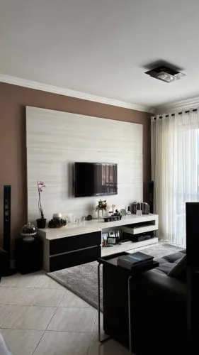 Apartamento (Padrão), com 3 quartos e 2 banheiros para Aluguel, 90 m² em Mogi das Cruzes/S