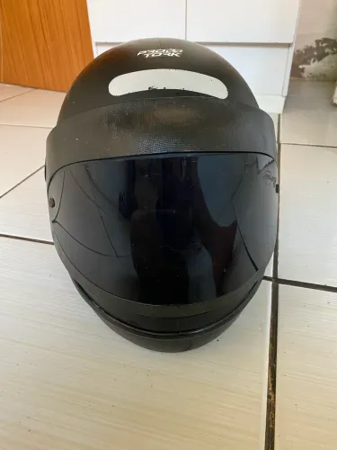 Capacete
