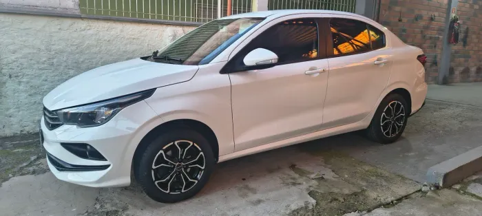 Fiat Cronos Drive 1.3 8V Flex 2024