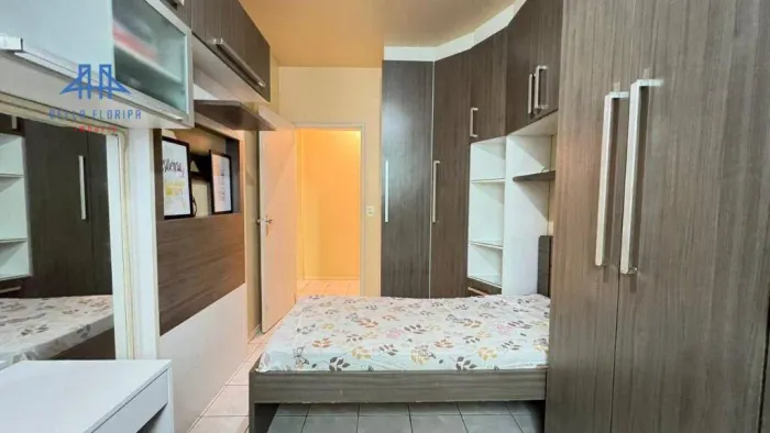 Apartamento com 2 dormitórios à venda, 73 m² por R$ 545.000,00 - Itacorubi - Florianópolis