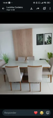 Vendo mesa de jantar 6 lugares
