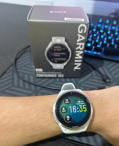 Relógio Garmin Forerunner 965 BRANCO - 1 Mês de uso.