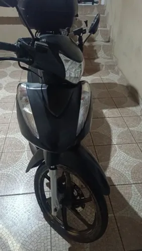 Golpistas nem tenta, só chama se tiver interesse.