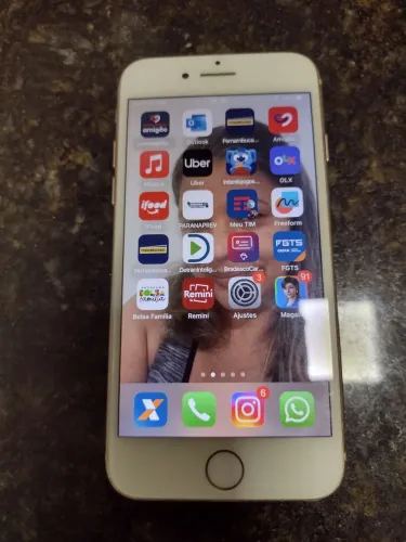 iPhone 8