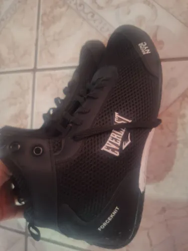 1 tênis pra treinar boxe