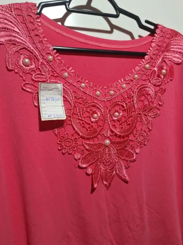 Lote de roupas plus sise novas