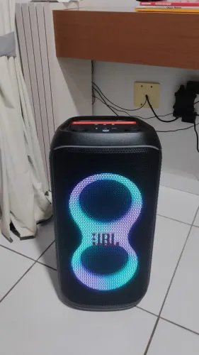 Caixa JBL Partybox club 120 bluetooth amplificada portátil 160W USB 6 mês de uso 