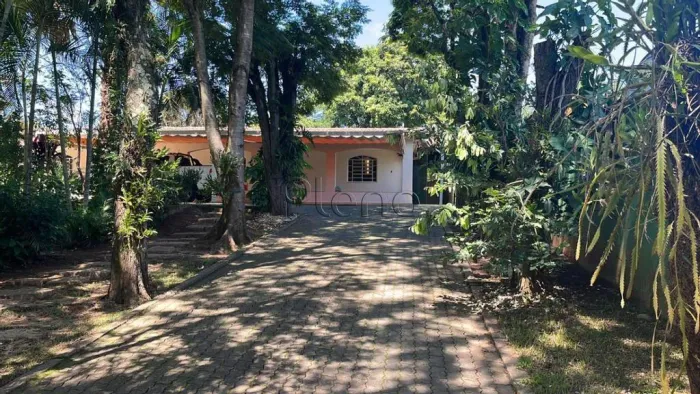 Chácara à venda em Valinhos, Chácaras São Bento, com 3 quartos, com 2430 m²