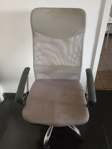CADEIRA DE ESCRITÓRIO 