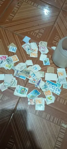 100 selos universais de todo os paises e epocas