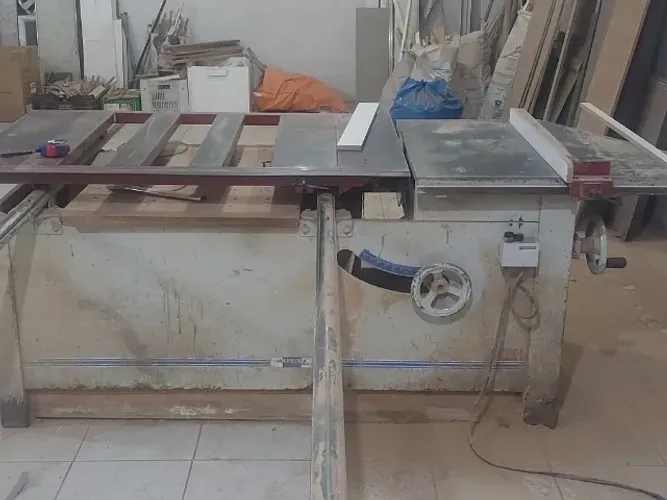 Serra esquadrejadeira maksiwa 220wts