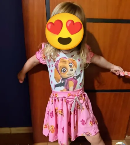 2 vestidos estampa Skye e Peppa Pig Tam 2 a 3 anos 