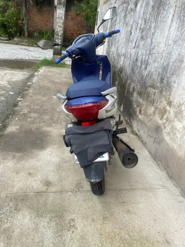 Moto nova