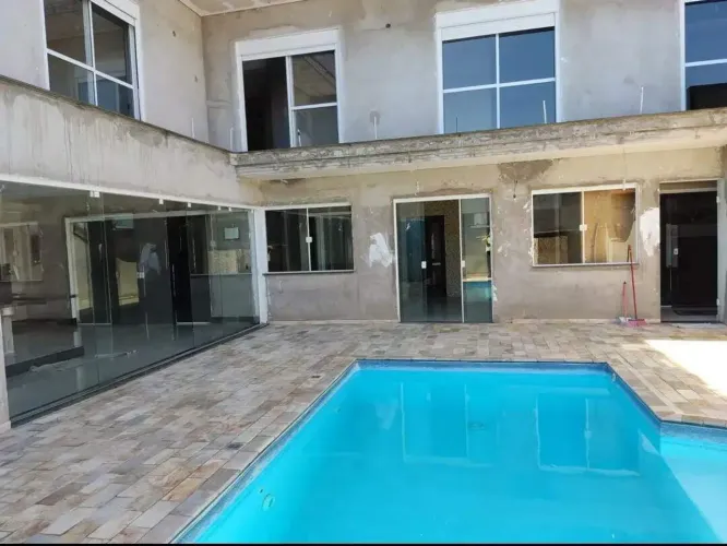 Casa Assobrada 580m2 - Parque Dos Passaros - SBCampo - SP.