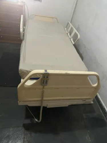 Cama hospitalar