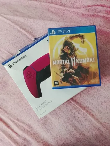 1 Controle PS5 + 1 Jogo MK 11 de PS4, ambos funcionando 100%
