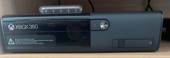 Console Xbox 360 Super Slim 4gb + kinect + HD externo 1Tb