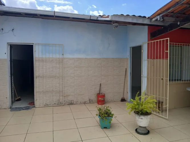 Casa de 3/4 pra alugar no Bairo Conceicao a 