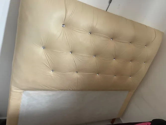 Cabeceira de cama de casal