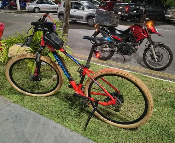 Bicicleta (Mountain bike) De R$ 3.900 por R$ 1900 - Pra vender logo!