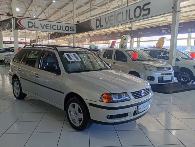 Volkswagen Parati 1000 MI 16V 2P E 4P 2000