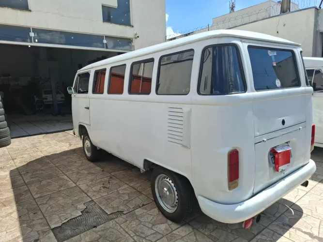 Volkswagen Kombi Standard/ Luxo/ Serie Prata 1997