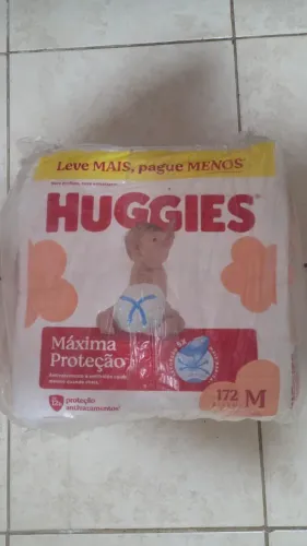 Fralda Huggies M