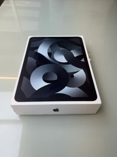 iPad Air 5 M1 64GB WiFi Cinza Espacial Impecável