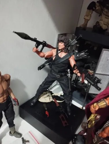 Rambo 2 HIYA TOYS 1/12 RARO NÃO MEZCO PCTOYS PWTOYS LIMTOYS DAMTOYS DID